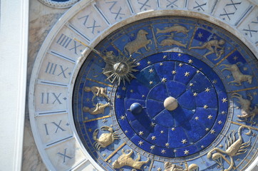 Uhr am Torre dell'Orologio, Venedig - Italien