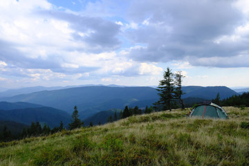 Ukraina, Karpaty Wschodnie - góry Gorgany, biwak w okolicach Przełęczy Ruszczyna