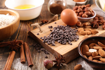 baking ingredient for cake