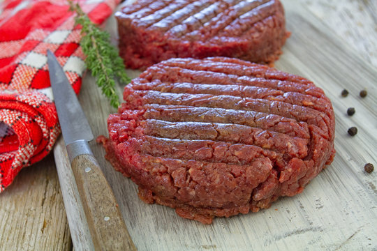 Steak De Cheval" Images – Parcourir 10 le catalogue de photos, vecteurs et  vidéos | Adobe Stock