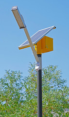 street lamp on batteries from the sun
