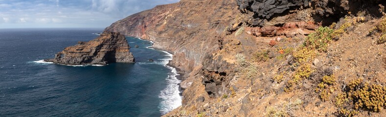 Panoramic view of the wild beach 