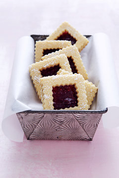 Raspberry Linzer Cookies
