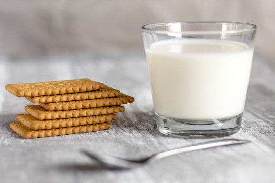 milk and cookies