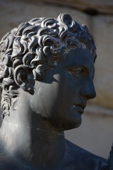 bronze statue ancient greece sculpture male head