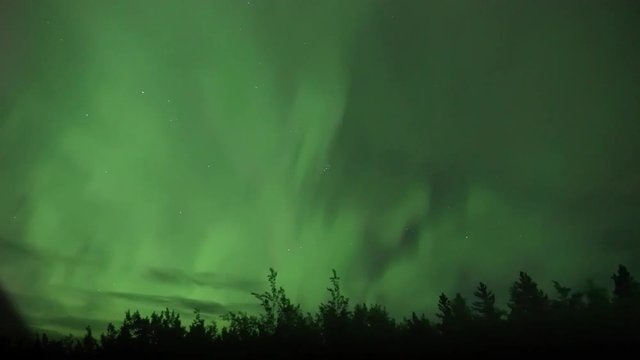Realistic real time (not timelapse) aurora borealis (northern lights) in Whitehorse, Canada, at 02:26 on September 11, 2018 with 20mm wide-angle lenz