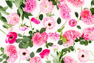 Meubelstickers Pink flowers on white background. Flat lay, Top view. Pastel flowers pattern. © artifirsov