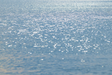 Sea of light with the surface of the water is a beautiful pattern 