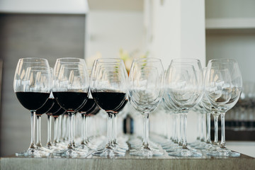 Copas llenas y vacias