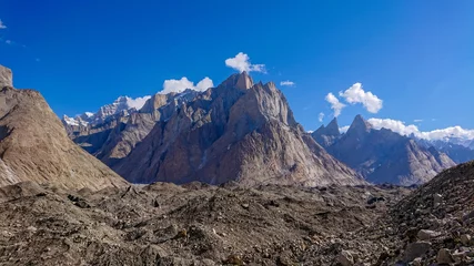 Photo sur Aluminium brossé K2 Landscape of K2 trekking trail in Karakoram range, Trekking along the Karakorum Mountains in Northern Pakistan