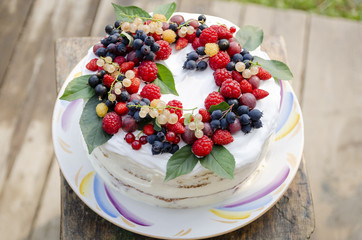 cake with fresh berries