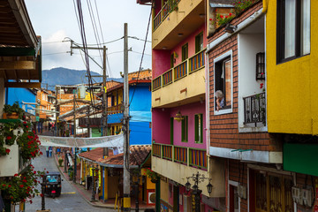Fototapeta na wymiar Guatape beautiful and it's colorful streets, Colombia