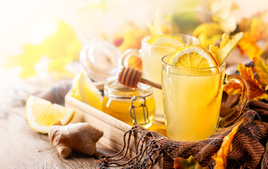 Lemon and ginger tea with honey