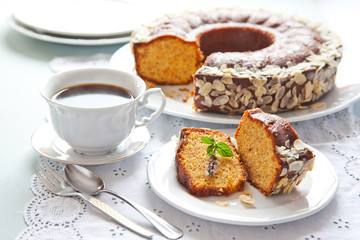 Kaffee und Kuchen
