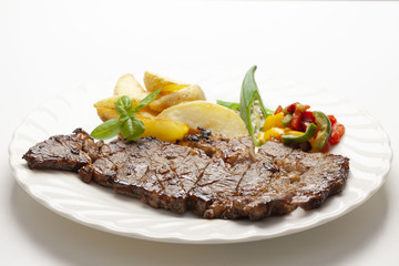 牛肉のステーキ