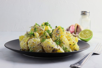 Healthier potato salad with yogurt dressing and dill