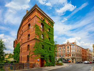 Halle
