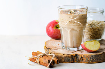 Apple Cinnamon Smoothie with Oats and Chia Seeds, Healthy Vegan Drink