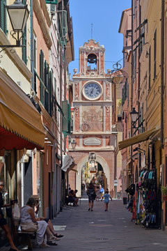 veduta panoramica di alcuni angoli di Loano, Liguria, Italia