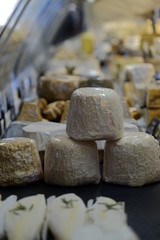 Fromages au marché de Mont de Marsan