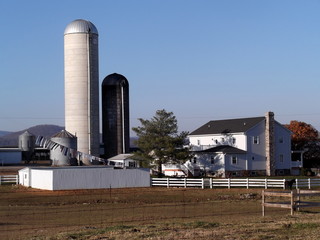 farm  house barn silo