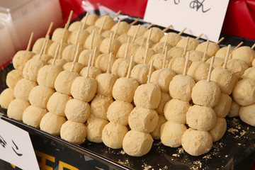 だんご　きな粉もち