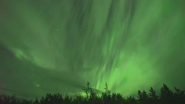 Realistic real time (not timelapse) aurora borealis (northern lights) in Whitehorse, Canada, at 02:28 on September 11, 2018 with 20mm wide-angle lenz