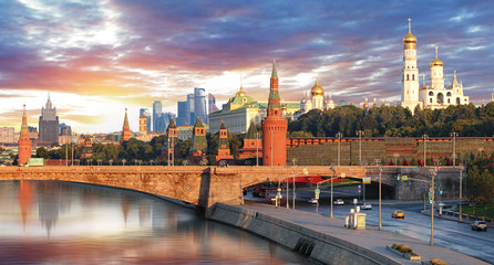 Fototapeta na wymiar Moscow Kremlin and river in morning, Russia