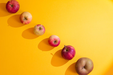 apples