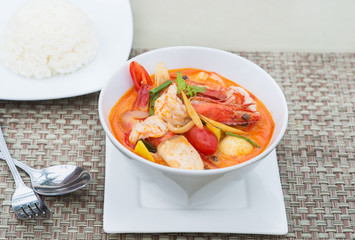 Tom Yum Goong Spicy Sour Soup,famous Thai food cuisine