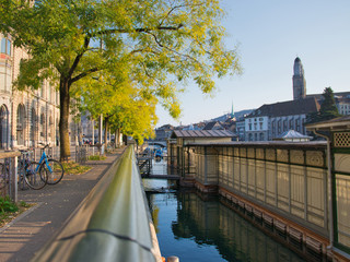 Fototapeta premium Limmatufer in Zürich