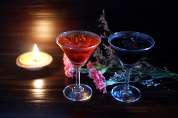 martini cocktail on wooden table and cocktail party