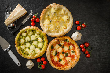 ホームメイドピザ　Italian home-made pizza