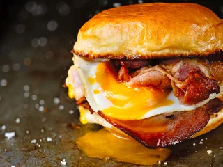  rustic bacon egg breakfast sandwich bun © fkruger