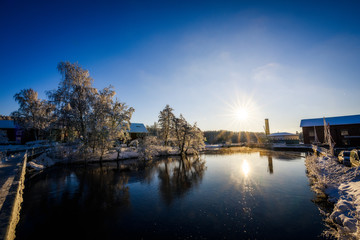 Fototapeta premium Sun over lake