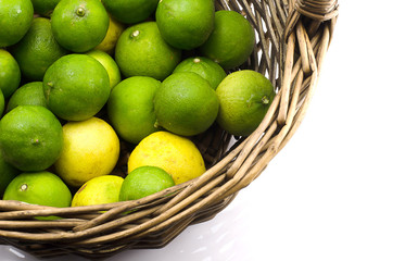 Lemon is a component for garnish symptoms