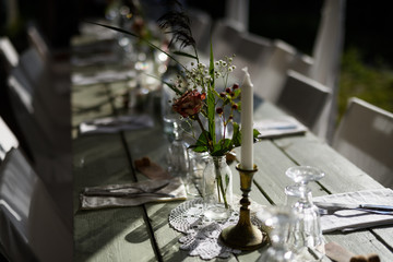 elegant wedding table setting