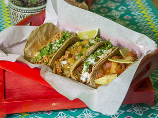 restaurant food delicious