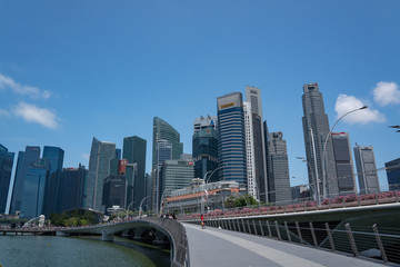 Fototapeta na wymiar Singapore Skyline with blue sky background