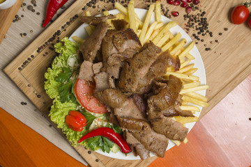 restaurant food delicious © MikolajLesiak