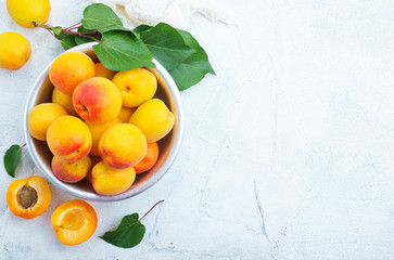 apricots