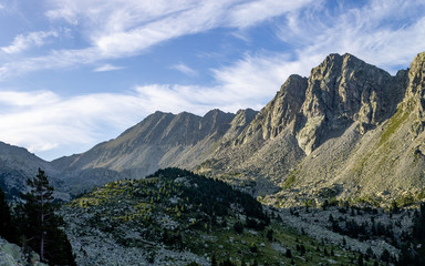 Naklejka na ściany i meble Rocky Mountain Valley Panorama