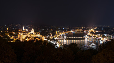 Fototapeta na wymiar Budapest at night, one of the most beautiful cities in Europe