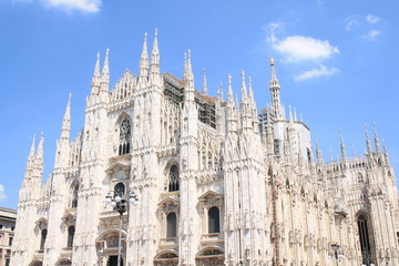 Fototapeta na wymiar La magnifique cathédrale de la Nativité-de-la-Sainte-Vierge de Milan, Italie 