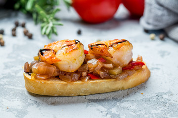 Bruschetta with prawns
