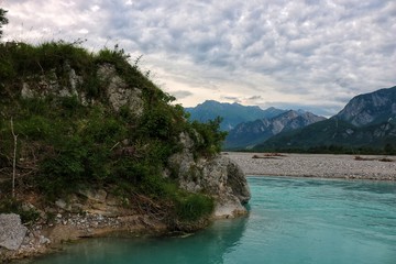 fiume nuvole natura