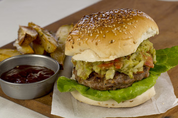 Hamburguesa con palta