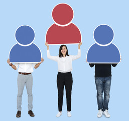 Obraz premium Diverse people holding user icons