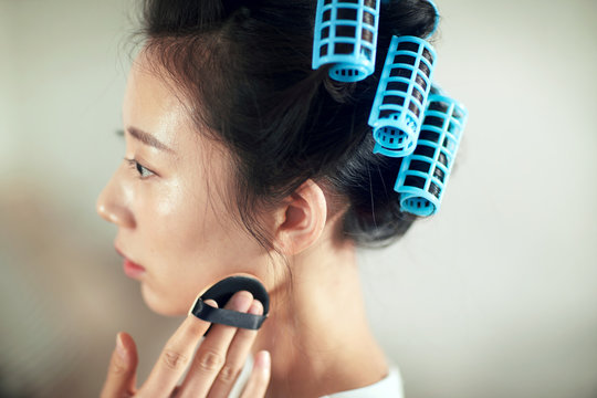 Young beauty makeup powder