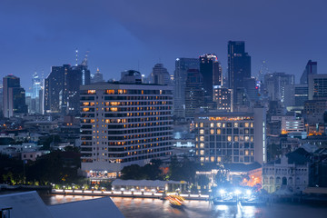 Obraz premium Bangkok business and travel landmark famous district urban skyline aerial view at night.